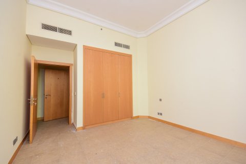 Apartment in Palm Jumeirah, Dubai 3 bedrooms, 206 sq.m. № 123855 - photo 10