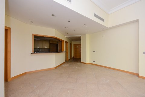 Apartment in Palm Jumeirah, Dubai 3 bedrooms, 206 sq.m. № 123855 - photo 2