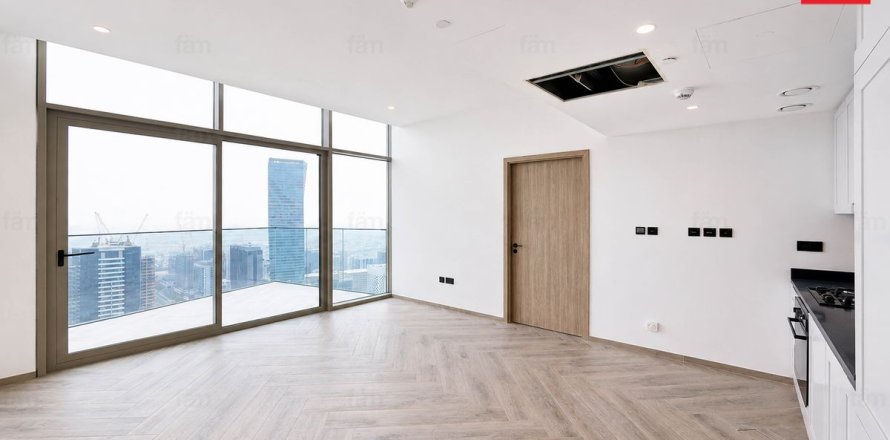 Квартира в Бизнес-Бэе, Дубай, 1 спальня, 63.6м², № 141536