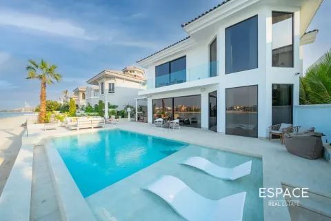 Villa à Palm Jumeirah, Dubai, 6 chambres, 525 m², № 122867
