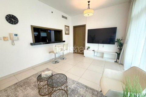 Снять в аренду квартиру в The Lofts, Даунтаун Дубай (Даунтаун Бурдж Дубай), Дубай: 1 спальня, 72м², № 45098 - фото 4