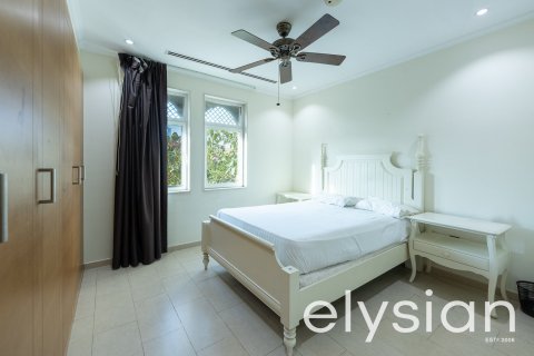 فيلا في Regional, Jumeirah Park, دبي 4 غرف نوم, 325 م² رقم 37888 - صورة 17