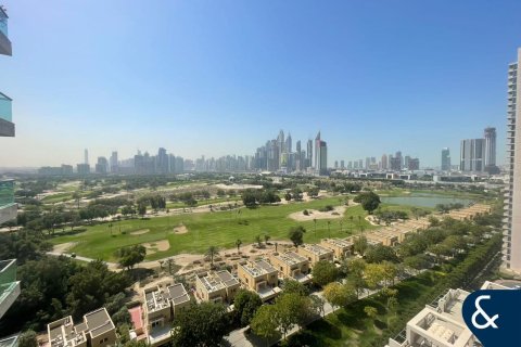 Apartment in The Views, Dubai 2 bedrooms, 124 sq.m. № 99117 - photo 3