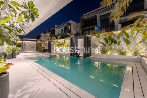 Villa in Al Furjan, Dubai 5 bedrooms, 604 sq.m. № 43360 - photo 25
