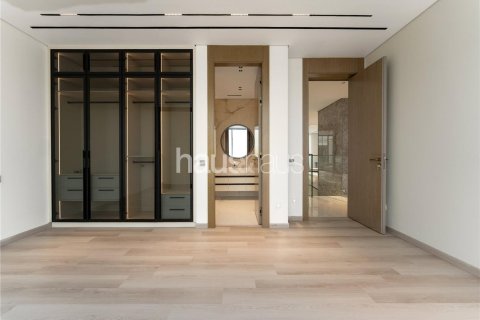 Villa in Al Furjan, Dubai 5 bedrooms, 604 sq.m. № 43360 - photo 19