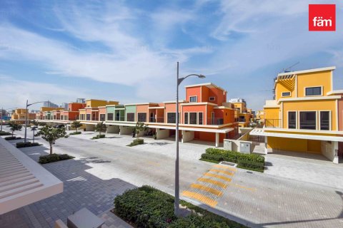 Adosado en Dubai, 5 dormitorios, 219.6 m², № 119158 - foto 14