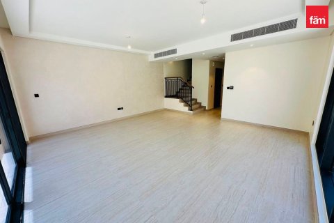 Villa in Dubai 5 bedrooms, 219.6 sq.m. № 119160