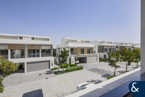 Купить виллу в Tilal Al Ghaf, Дубай: 4 спальни, 317м², № 98555 - фото 18
