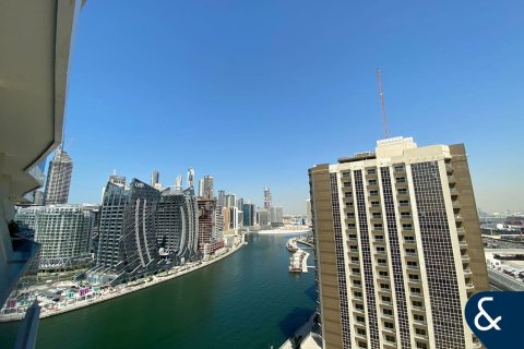Appartement à Business Bay, Dubai, 2 chambres, 147 m², № 98542