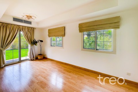 Villa in The Springs, Dubai 2 bedrooms, 156.63 sq.m. № 138119 - photo 2