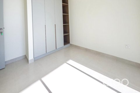 Townhouse in The Valley, Dubai 4 bedrooms, 210.43 sq.m. № 138116 - photo 11