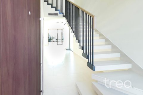 Townhouse in The Valley, Dubai 4 bedrooms, 210.43 sq.m. № 138116 - photo 2