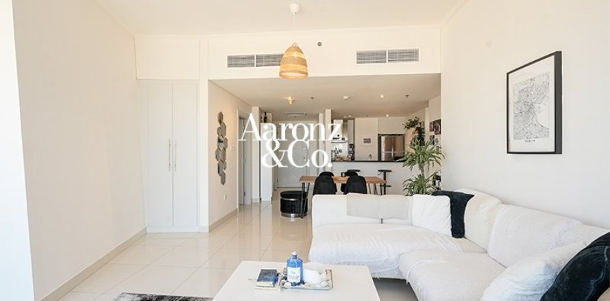 Apartment in Damac Heights, Dubai Marina, Dubai 2 bedrooms, 124 sq.m. № 124472