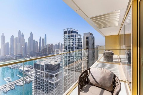 Appartement à EMAAR Beachfront, Dubai Harbour, Dubai, 2 chambres, 123.28 m², № 129648