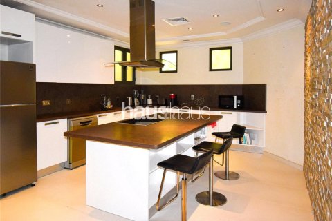 فيلا في Garden Homes, نخلة جميرا, دبي 4 غرف نوم, 372 م² رقم 44628 - صورة 2