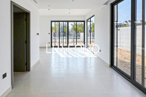Купить виллу в Aura, Tilal Al Ghaf, Дубай: 4 спальни, 220м², № 45279 - фото 2