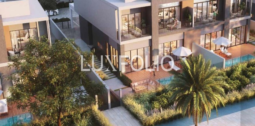 Villa in The Pulse, Dubai South (Dubai World Central), Dubai 5 bedrooms, 390 sq.m. № 45282