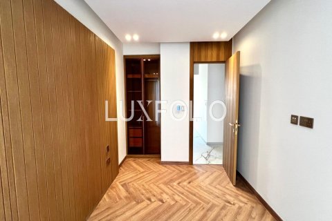 Купить таунхаус в Джумейра Гольф Эстейтс, Дубай: 3 спальни, 139м², № 45280 - фото 8
