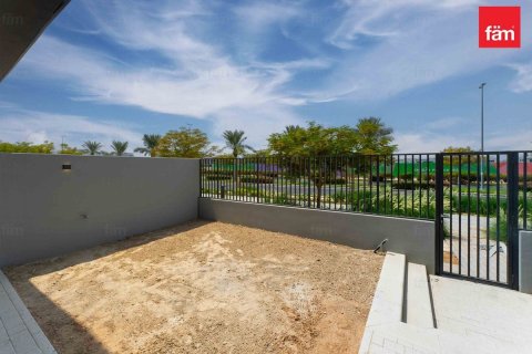 Townhouse in Dubai 3 bedrooms, 168 sq.m. № 139084 - photo 20