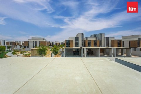 Townhouse in Dubai 3 bedrooms, 168 sq.m. № 139084 - photo 13
