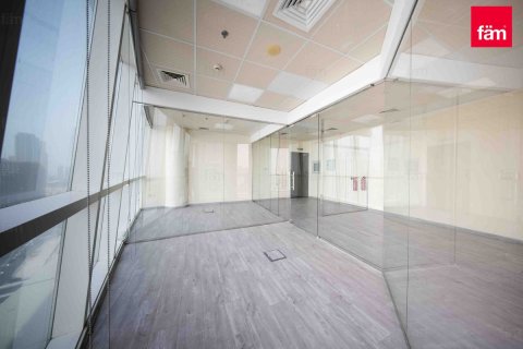 Снять в аренду офис в Бизнес-Бэе, Дубай: 53.4м², № 139086 - фото 11
