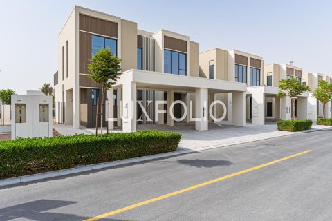 Townhouse in The Valley, Dubai 3 bedrooms, 173 sq.m. № 45390