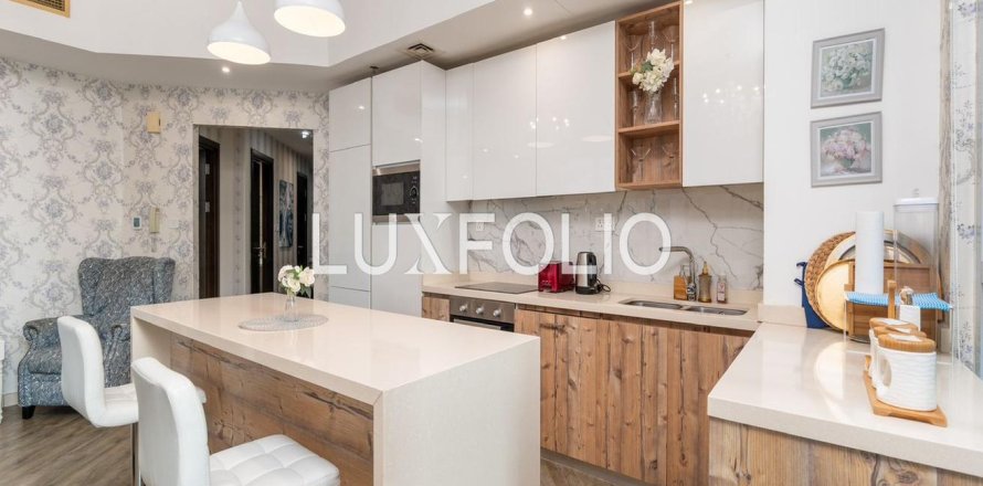 Квартира в Дубай Марине, Дубай, 2 спальни, 111м², № 45387