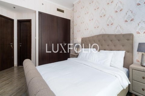 Купить квартиру в Дубай Марине, Дубай: 2 спальни, 111м², № 45387 - фото 8