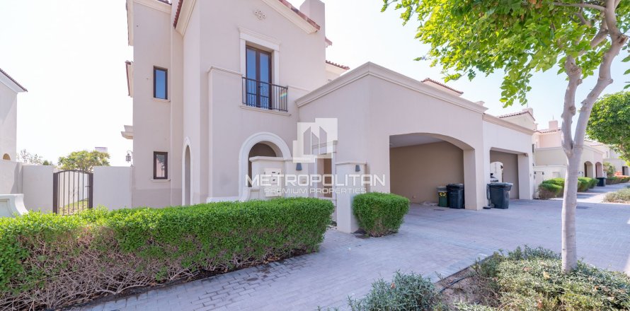 Villa in Arabian Ranches 2, Dubai 3 bedrooms, 286 sq.m. № 73474