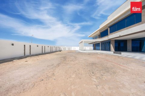 Villa in Jebel Ali, Dubai 5 bedrooms, 1104.6 sq.m. № 112876 - photo 4