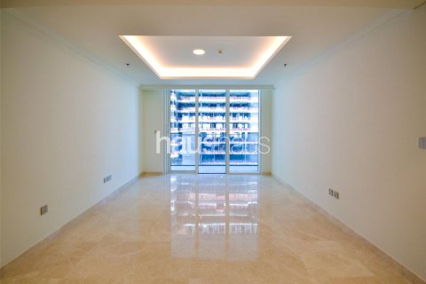 شقة في EMAAR Beachfront, Dubai Harbour, دبي 1غرف نوم, 74 م² رقم 45126