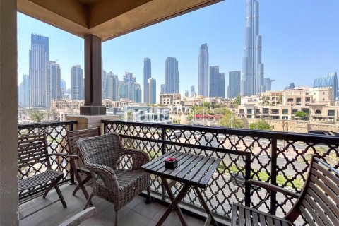 Appartement à Old Town, Dubai, 2 chambres, 126 m², № 45138