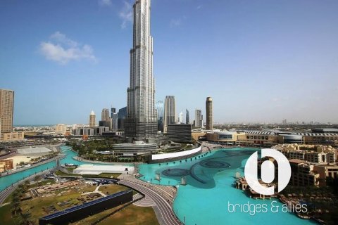 Appartement à Downtown Dubai (Downtown Burj Dubai), Dubai, 3 chambres, 221 m², № 115736