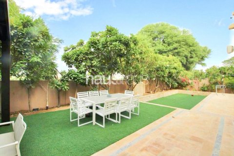Villa à Arabian Ranches, Dubai, 5 chambres, 456 m², № 44808