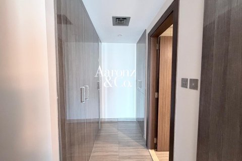 Apartment in Jumeirah Lake Towers, Dubai 1 bedroom, 73 sq.m. № 141856 - photo 6