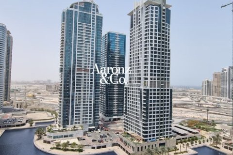 Apartment in Jumeirah Lake Towers, Dubai 1 bedroom, 73 sq.m. № 141856 - photo 10