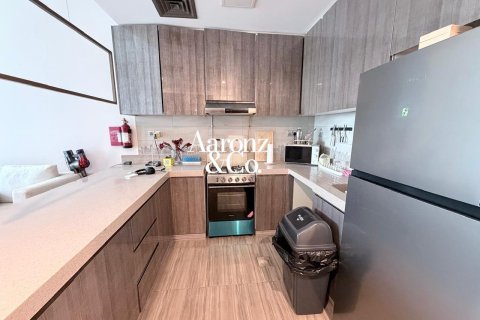 Apartment in Jumeirah Lake Towers, Dubai 1 bedroom, 73 sq.m. № 141856 - photo 8