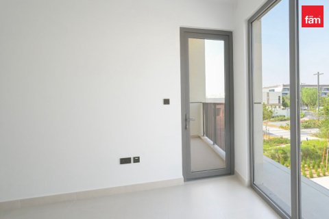 Villa in Tilal Al Ghaf, Dubai 4 bedrooms, 243.6 sq.m. № 118855 - photo 5