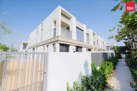 Villa in Tilal Al Ghaf, Dubai 4 bedrooms, 243.6 sq.m. № 118855 - photo 12
