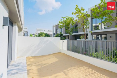 Villa in Tilal Al Ghaf, Dubai 4 bedrooms, 243.6 sq.m. № 118855 - photo 9