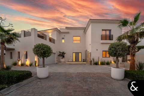 Villa à Jumeirah Golf Estates, Dubai, 5 chambres, 641 m², № 98695