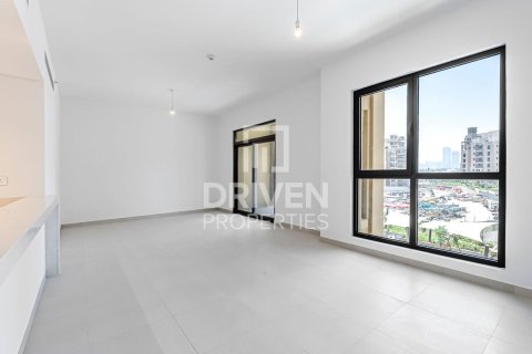 Apartment in Umm Suqeim 3, Umm Suqeim, Dubai 3 bedrooms, 179.21 sq.m. № 140537