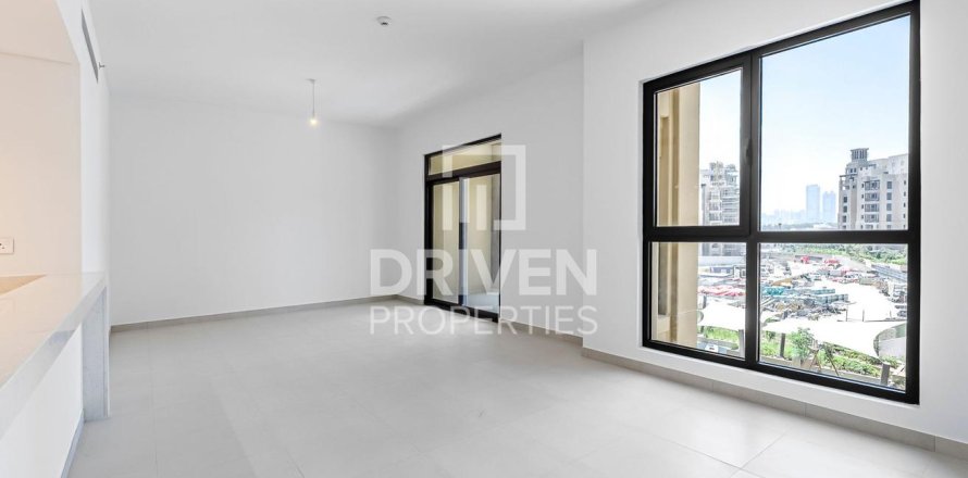 Квартира в Umm Suqeim 3, Умм-Сукейм, Дубай, 3 спальни, 179.21м², № 140537