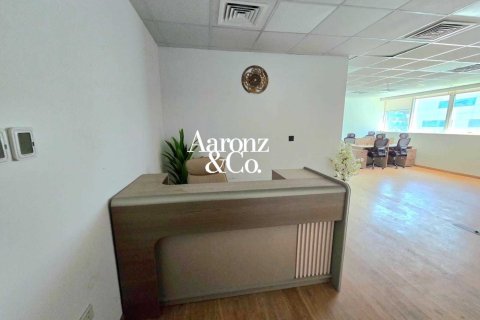 Oficina en Business Bay, Dubai, 134 m², № 111530 - foto 9