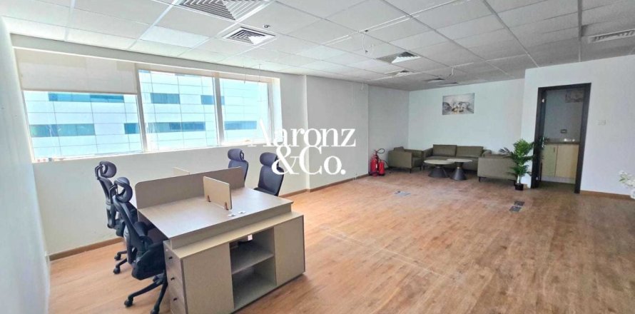 Oficina en Business Bay, Dubai, 134 m², № 111530
