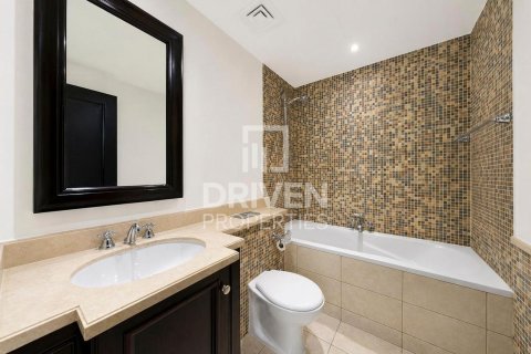Appartement à Downtown Dubai (Downtown Burj Dubai), Dubai, 2 chambres, 125.7 m², № 130066 - photo 3