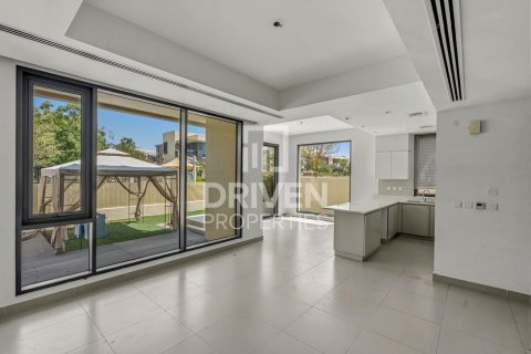 Villa en Maple at Dubai Hills Estate, Dubai Hills Estate, Dubai, 5 dormitorios, 285.4 m², № 140873 - foto 3