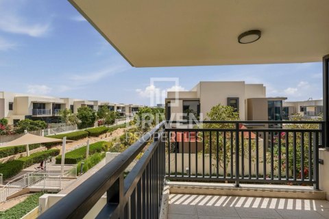 Villa en Maple at Dubai Hills Estate, Dubai Hills Estate, Dubai, 5 dormitorios, 285.4 m², № 140873 - foto 17