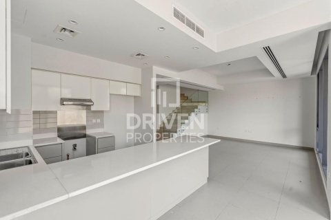 Villa en Maple at Dubai Hills Estate, Dubai Hills Estate, Dubai, 5 dormitorios, 285.4 m², № 140873 - foto 4