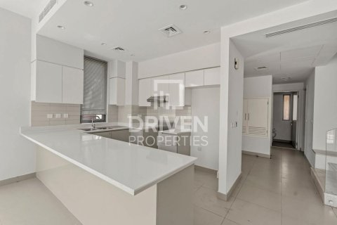 Villa en Maple at Dubai Hills Estate, Dubai Hills Estate, Dubai, 5 dormitorios, 285.4 m², № 140873 - foto 15